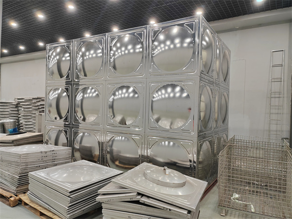 不锈钢保温水箱